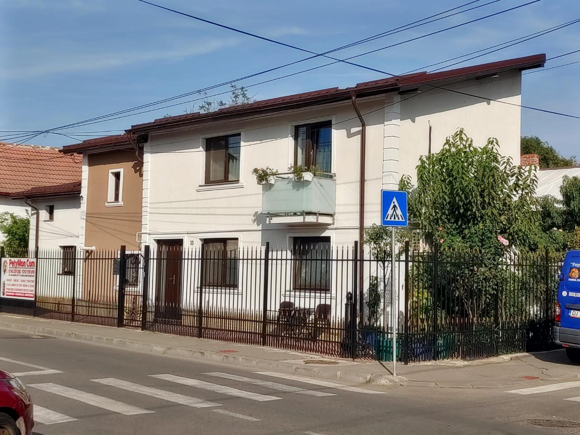 Hotel Casa Petcu Craiova Exterior foto